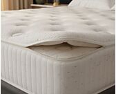 Matelas Hybride 
Matelas mousse à mémoire de forme 
Matelas 140x200 cm
Matelas ressorts ensachés
Surmatelas 