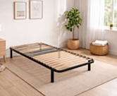 Sommier en kit Optikit 90x200 cm Le Roi du Matelas posé dans une chambre lumineuse – cadre métal et lattes bois