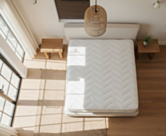 Matelas hybride hôtelier 90x200 cm 
Matelas Mousse et à ressorts ensachés 